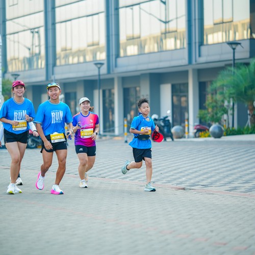 Race photo from YUK TRAVEL RUN