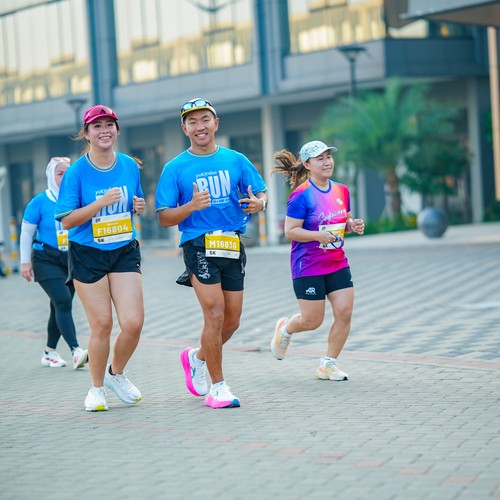 Race photo from YUK TRAVEL RUN