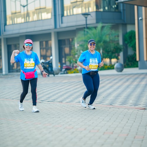 Race photo from YUK TRAVEL RUN