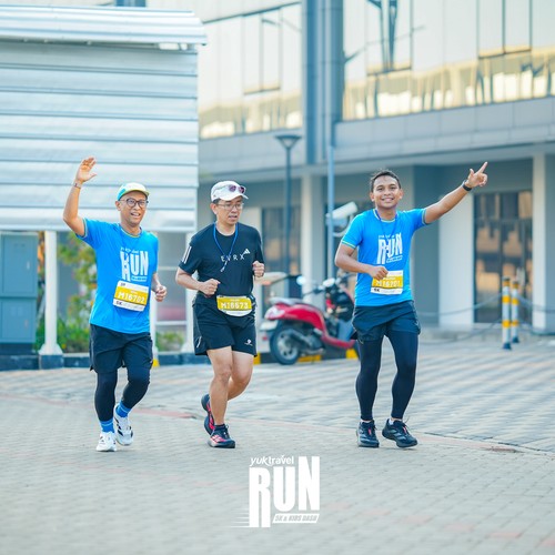 Race photo from YUK TRAVEL RUN