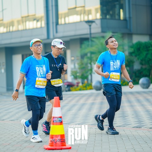 Race photo from YUK TRAVEL RUN