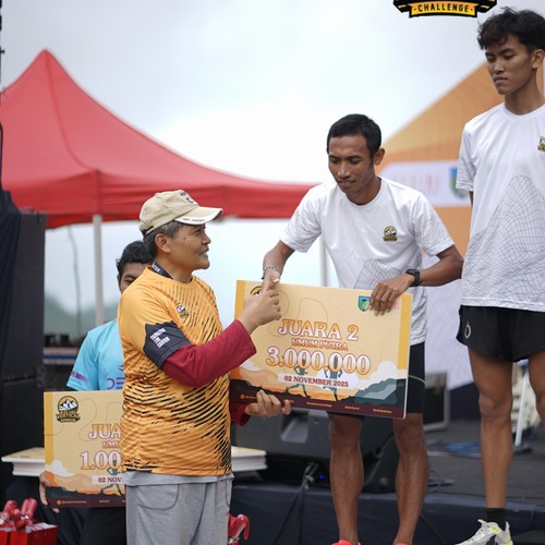 Race photo from KELUD VERTICAL CHALLENGE 2025