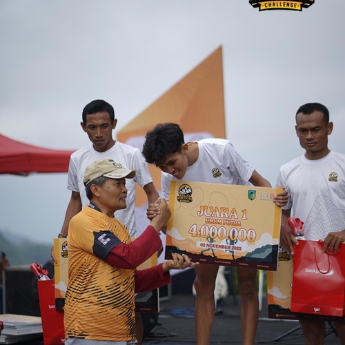 Race photo from KELUD VERTICAL CHALLENGE 2025
