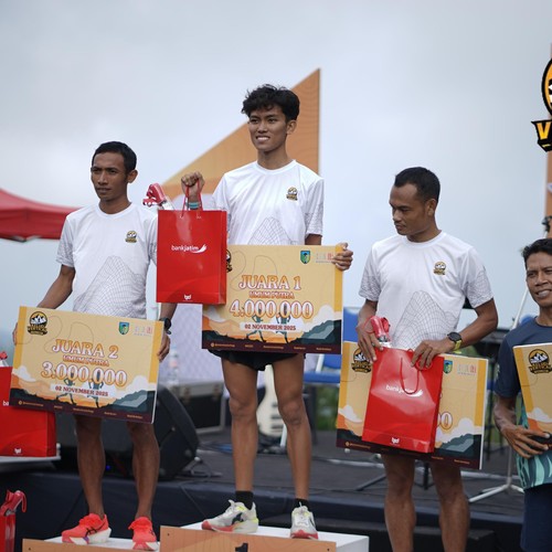 Race photo from KELUD VERTICAL CHALLENGE 2025