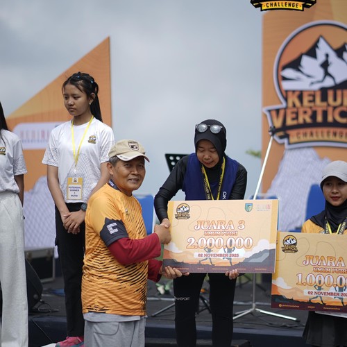Race photo from KELUD VERTICAL CHALLENGE 2025