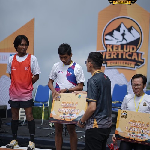 Race photo from KELUD VERTICAL CHALLENGE 2025