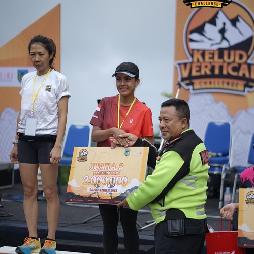Race photo from KELUD VERTICAL CHALLENGE 2025