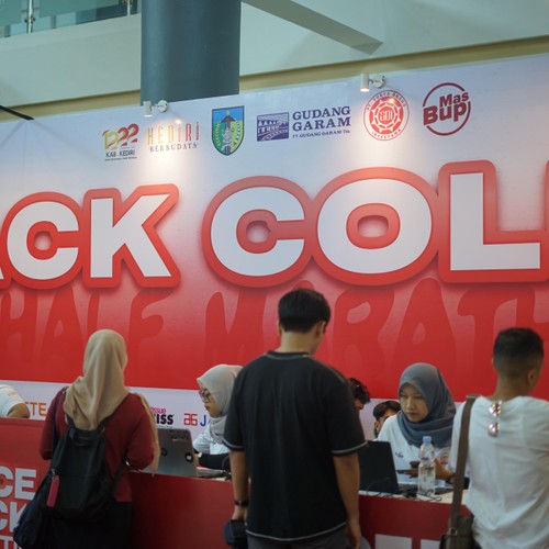 Race photo from KEDIRI HALF MARATHON 2026