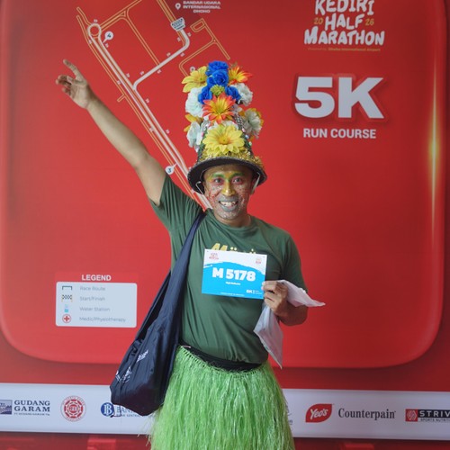 Race photo from KEDIRI HALF MARATHON 2026