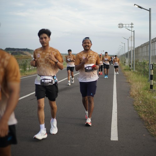Race photo from KEDIRI HALF MARATHON 2026