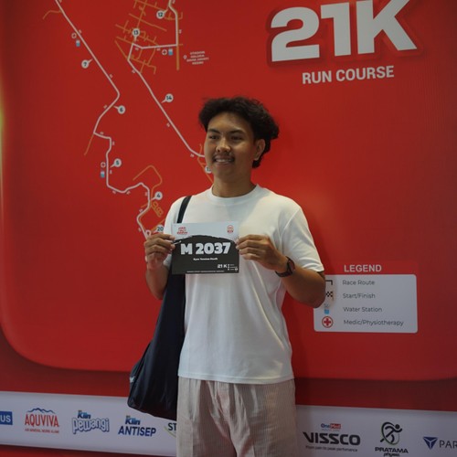 Race photo from KEDIRI HALF MARATHON 2026