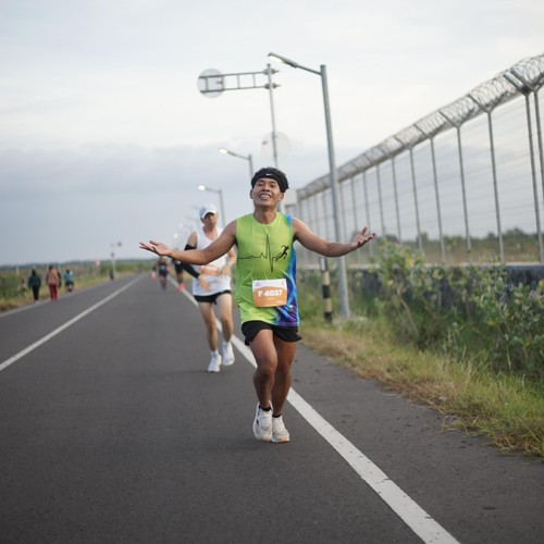 Race photo from KEDIRI HALF MARATHON 2026