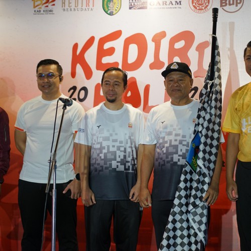 Race photo from KEDIRI HALF MARATHON 2026