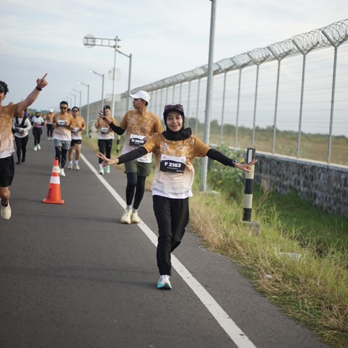 Race photo from KEDIRI HALF MARATHON 2026