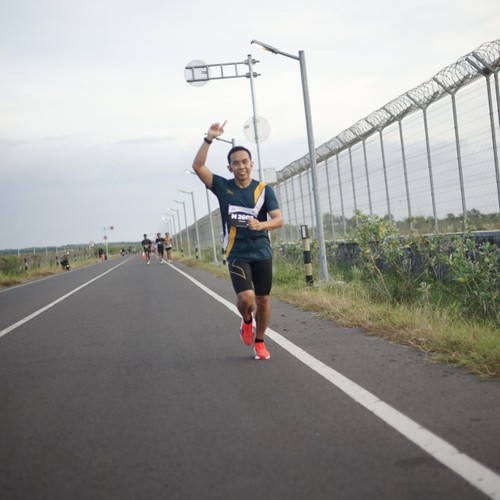 Race photo from KEDIRI HALF MARATHON 2026
