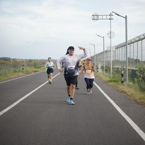 Race photo from KEDIRI HALF MARATHON 2026