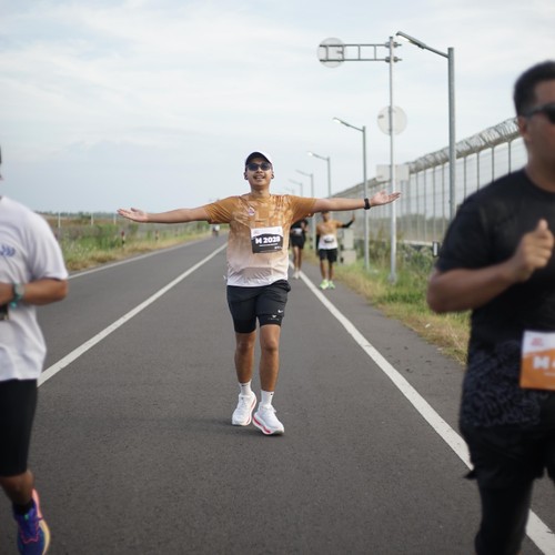 Race photo from KEDIRI HALF MARATHON 2026
