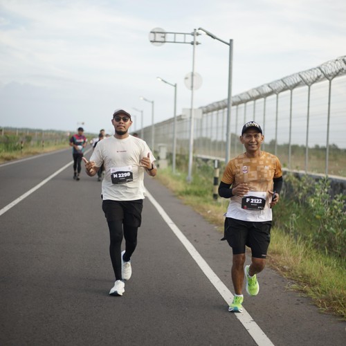 Race photo from KEDIRI HALF MARATHON 2026