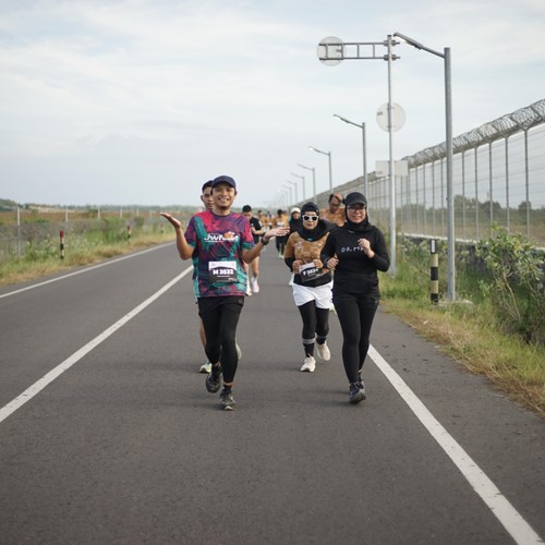 Race photo from KEDIRI HALF MARATHON 2026