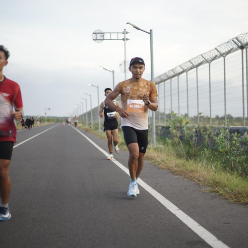 Race photo from KEDIRI HALF MARATHON 2026