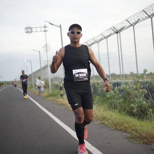 Race photo from KEDIRI HALF MARATHON 2026