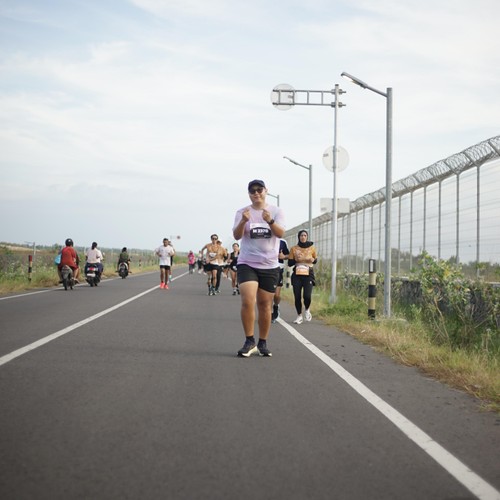 Race photo from KEDIRI HALF MARATHON 2026