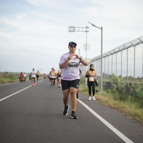 Race photo from KEDIRI HALF MARATHON 2026