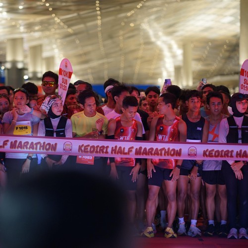 Race photo from KEDIRI HALF MARATHON 2026