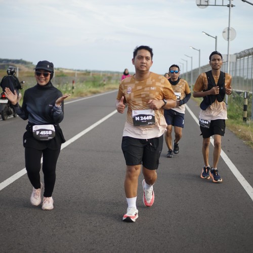 Race photo from KEDIRI HALF MARATHON 2026