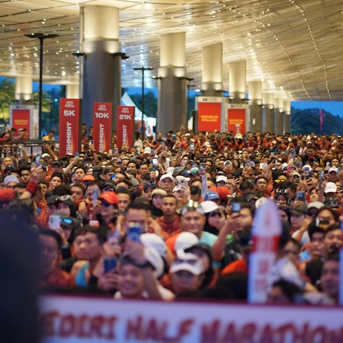 Race photo from KEDIRI HALF MARATHON 2026