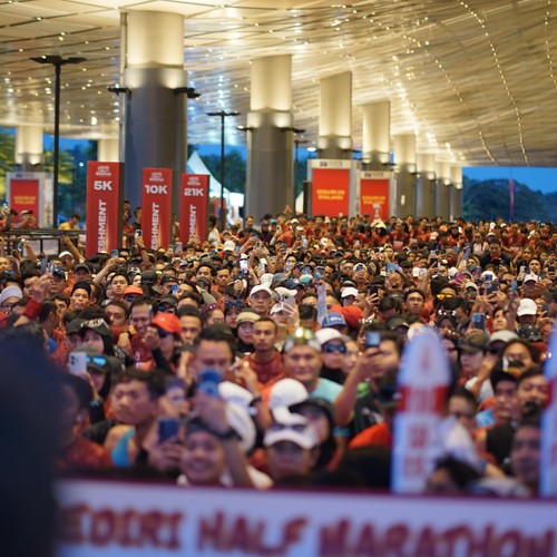 Race photo from KEDIRI HALF MARATHON 2026
