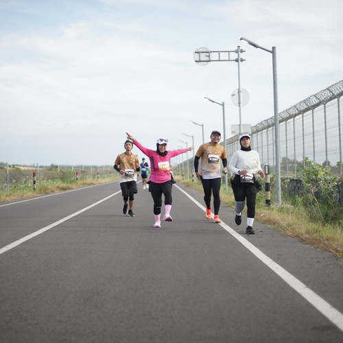 Race photo from KEDIRI HALF MARATHON 2026