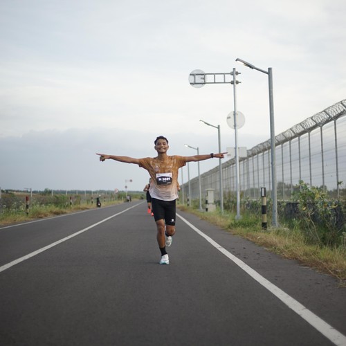 Race photo from KEDIRI HALF MARATHON 2026