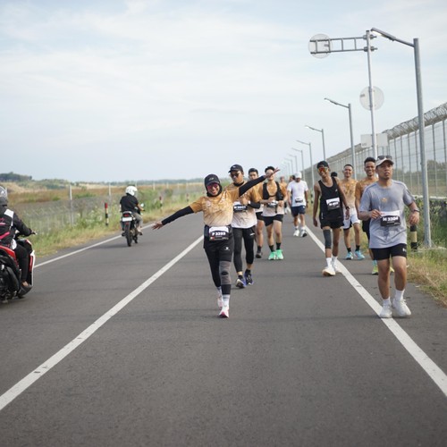 Race photo from KEDIRI HALF MARATHON 2026