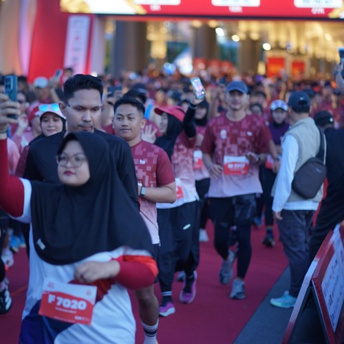 Race photo from KEDIRI HALF MARATHON 2026