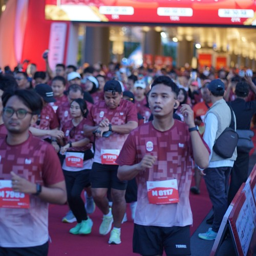 Race photo from KEDIRI HALF MARATHON 2026