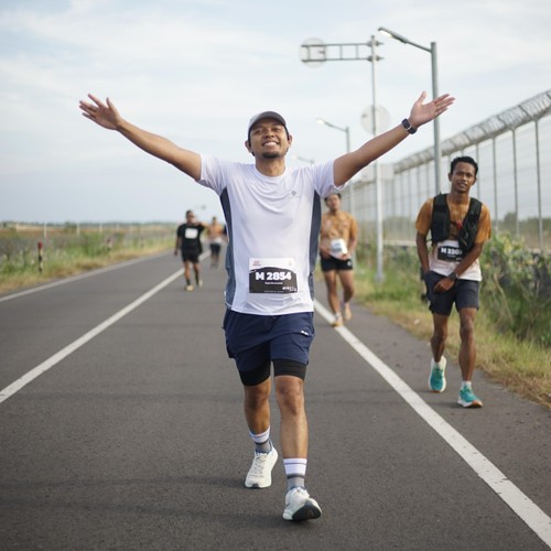 Race photo from KEDIRI HALF MARATHON 2026