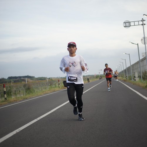 Race photo from KEDIRI HALF MARATHON 2026
