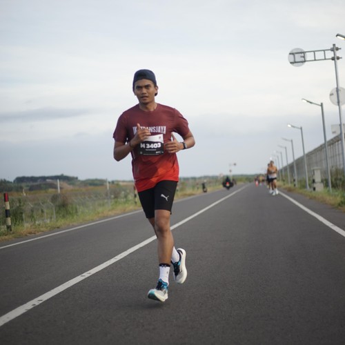 Race photo from KEDIRI HALF MARATHON 2026