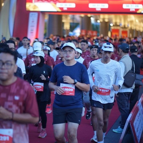 Race photo from KEDIRI HALF MARATHON 2026