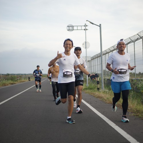 Race photo from KEDIRI HALF MARATHON 2026