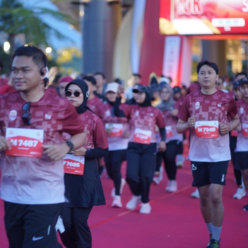 Race photo from KEDIRI HALF MARATHON 2026