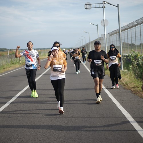 Race photo from KEDIRI HALF MARATHON 2026