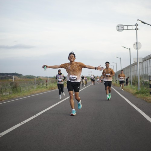 Race photo from KEDIRI HALF MARATHON 2026
