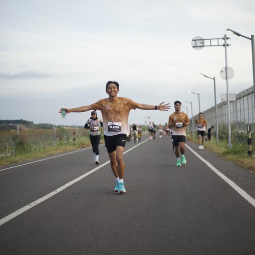 Race photo from KEDIRI HALF MARATHON 2026