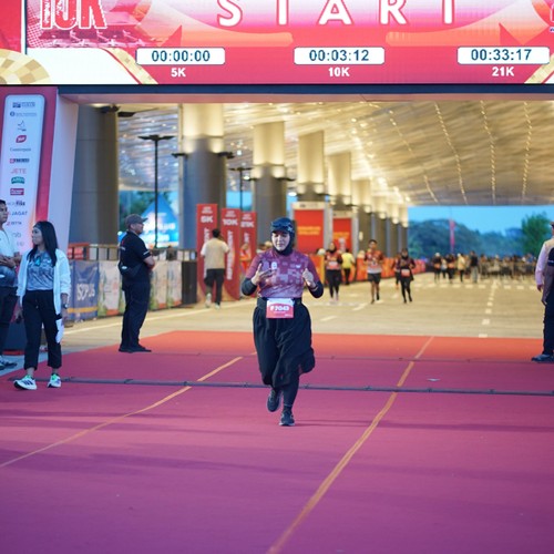 Race photo from KEDIRI HALF MARATHON 2026