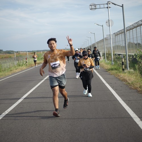 Race photo from KEDIRI HALF MARATHON 2026