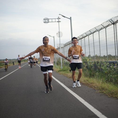 Race photo from KEDIRI HALF MARATHON 2026