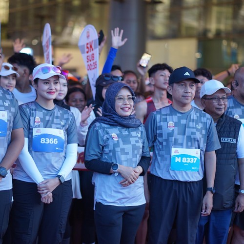 Race photo from KEDIRI HALF MARATHON 2026