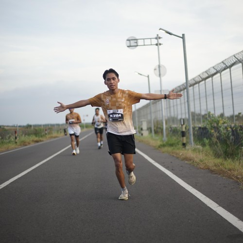 Race photo from KEDIRI HALF MARATHON 2026